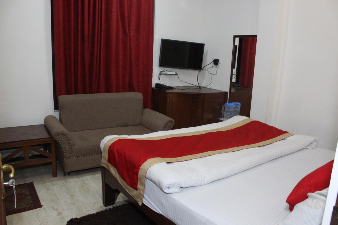 Hotel Dolls Inn Найнитал Экстерьер фото
